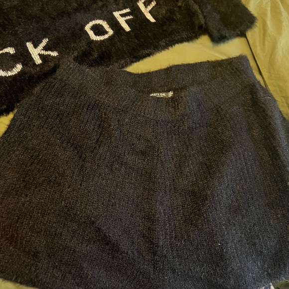Nasty Gal Black Cropped F*ck Off Sweater Set - Picture 5 of 6